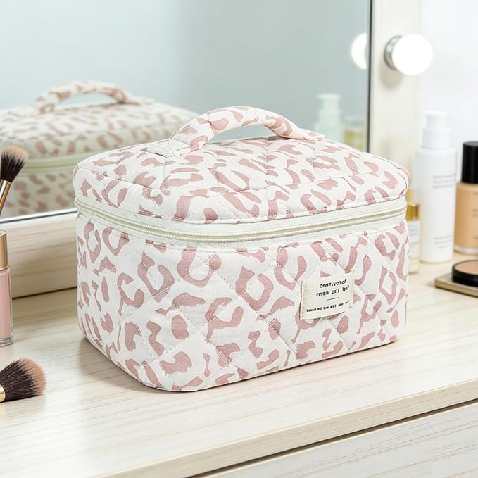 Pink leopard print