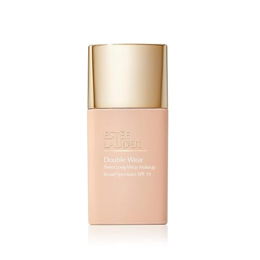 2C0 Cool Vanilla - Light-medium with cool pink undertones