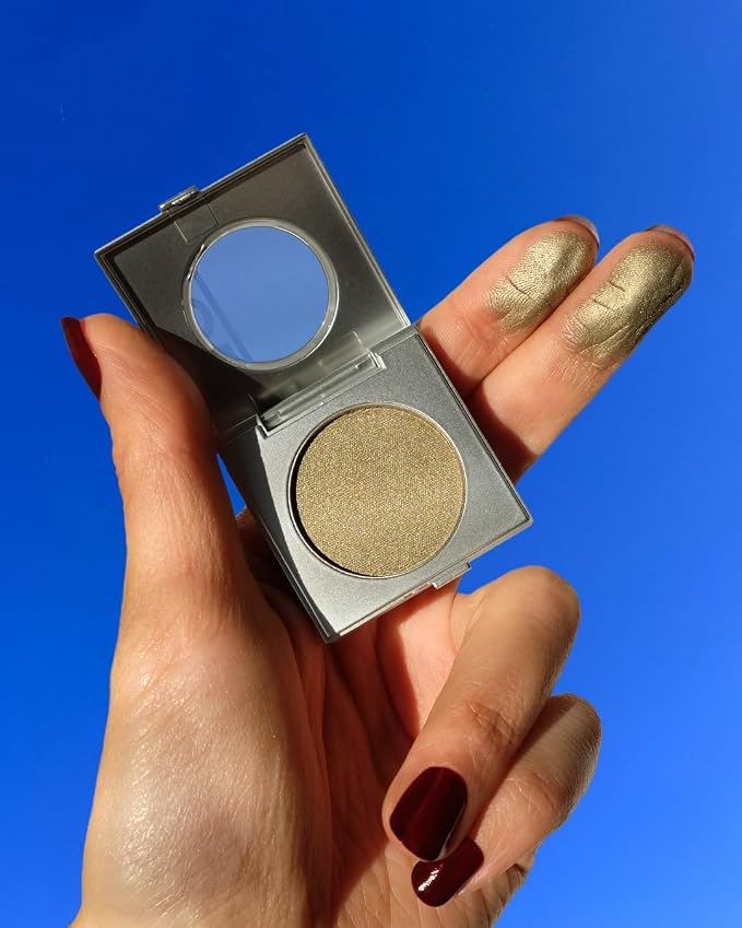 CULTURED FANTASY (Lustrous Golden Taupe Olive Pearl)