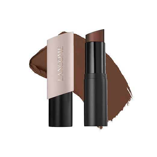 555 Suede C: deep skin with cool/deep rich red undertones