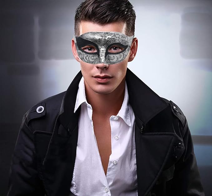 Black+black-silver-2