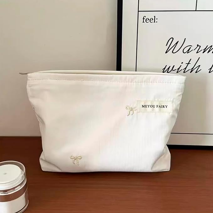 06 White Stripe Bow