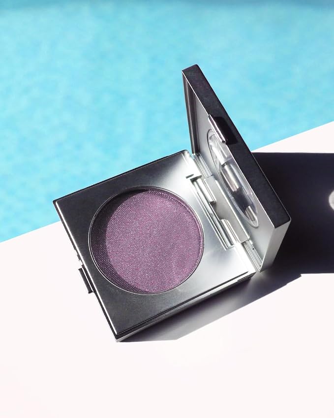 FAVORED BY QUEENS (Amethyst Purple Pearl)