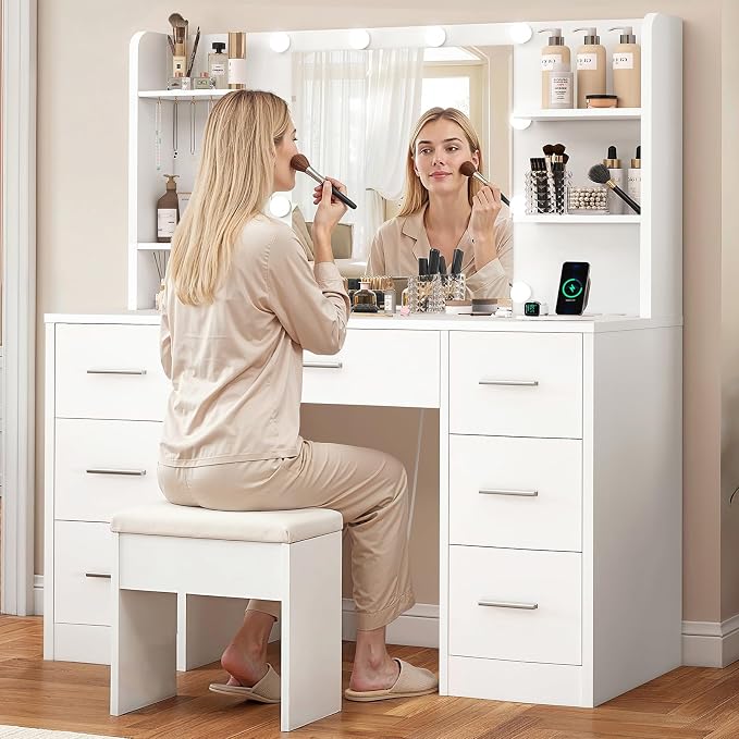 7 Drawers Vanity