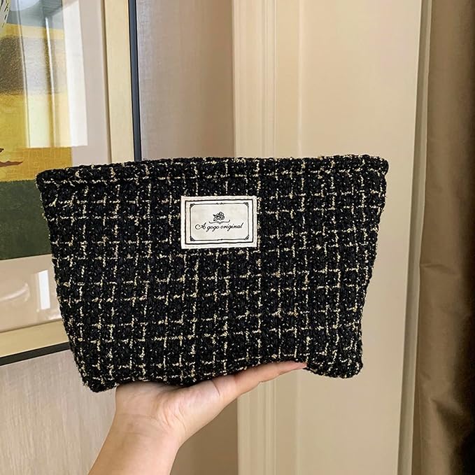05 Black Check