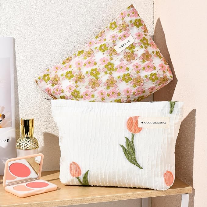 Embossed white pink flower