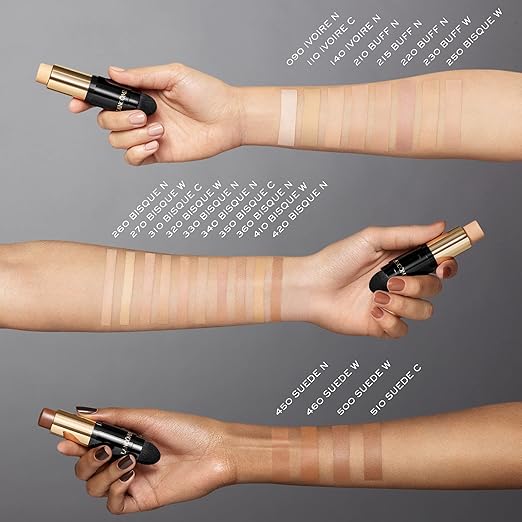 140 Ivoire N: fair-light skin with neutral undertones