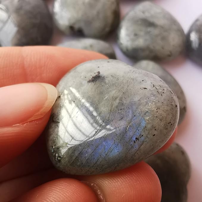3-grey-labradorite